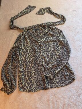 Banana Republic Leopard Print Button-Down Blouse in Brown and Tan